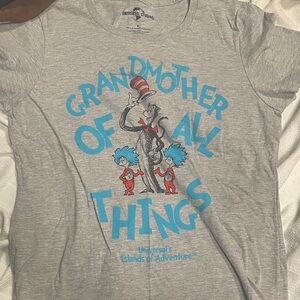 Universal Gray Women’s T-Shirt with Blue Thing 1 & 2 Graphic Large